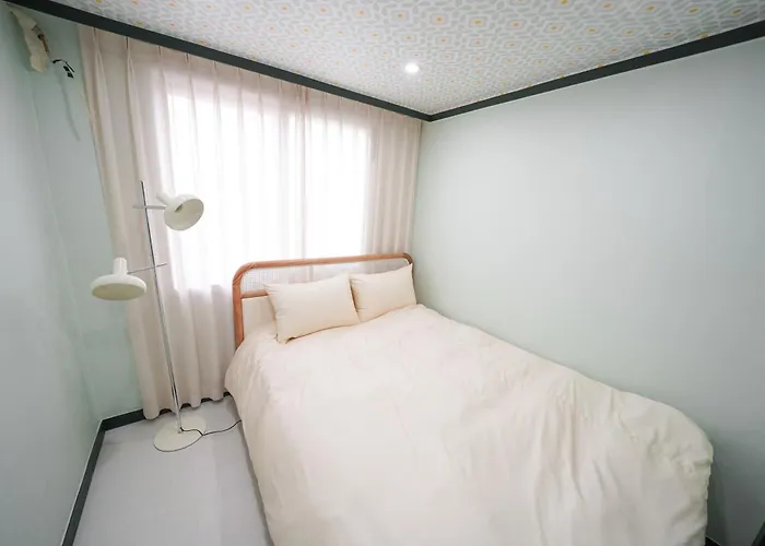 Romantic Rooftop House Apartamento Seúl